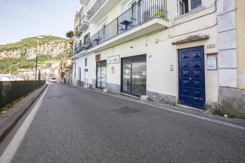 Blue View Capri Apartment Bagian luar foto